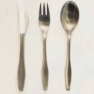 Set of Danish modernist DANA no. 58 cutlery in stainless steel design by Aage Helbig Hansen image 2