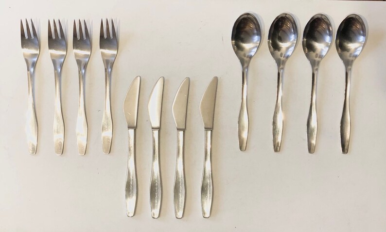 Set of Danish modernist DANA no. 58 cutlery in stainless steel design by Aage Helbig Hansen image 5