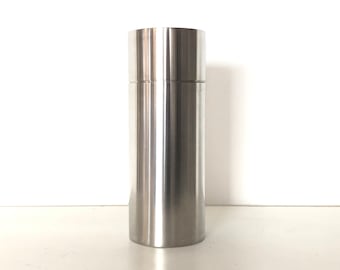 Vintage Cylinda Line cocktail shaker - design by Arne Jacobsen for Stelton