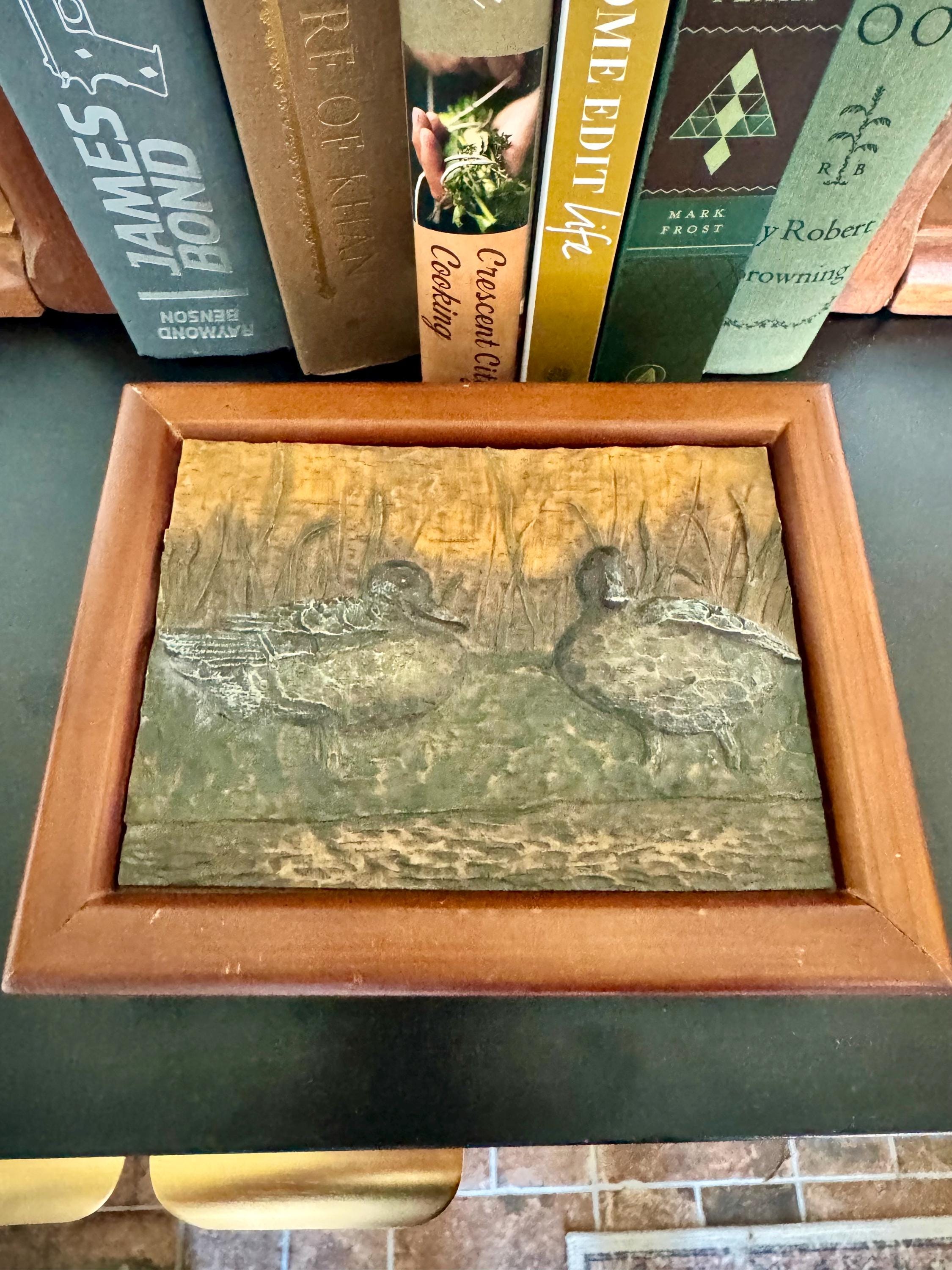 Vintage woooden duck box