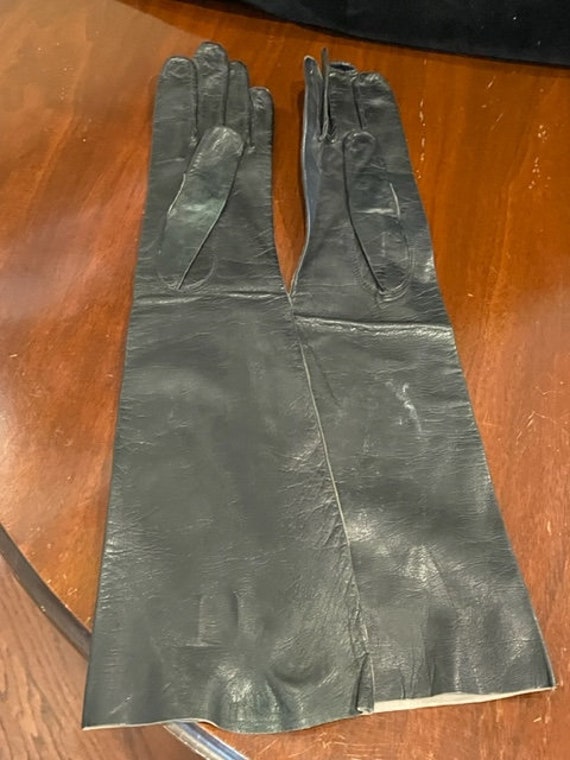 Beautiful Vintage  Black Leather Elbow Length Glov