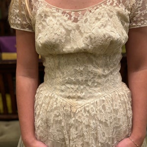 Plunge V neck Tea Length Pinup Full Skirt 50s Style Wedding Dress with Sleeves