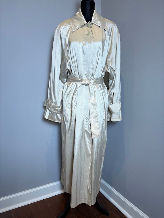Vintage Count Romi Lightweight All-Weather Coat