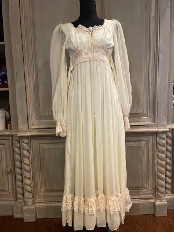 Rare Vintage 70's Gunne Sax Prairie Dress Perfect for… - Gem