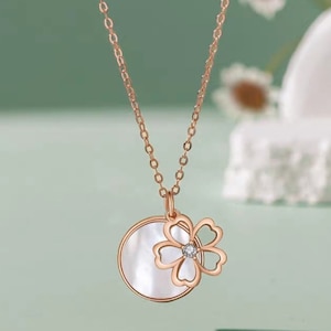 Natural Shell Sakuraflower pendent, 18K Rose Gold with Zircon gift for Girl/ Mother/Wife for Valenties /Mother&#39;s day/ ThanksGiving/Christmas