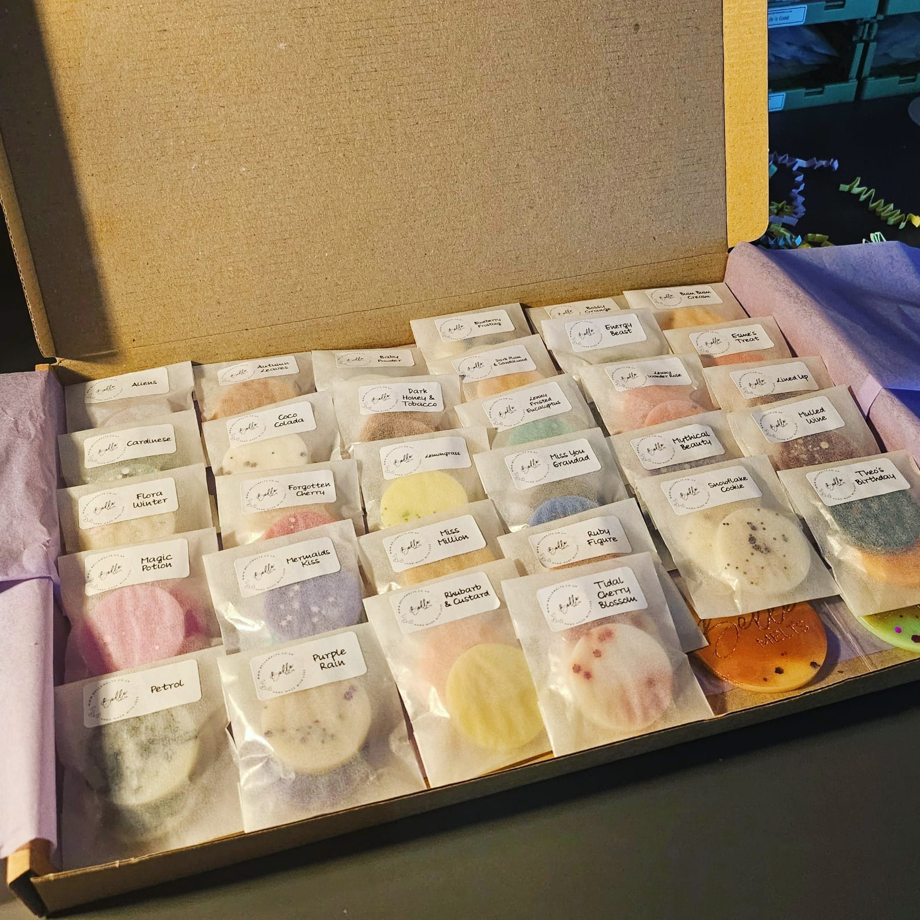Handmade Soy Wax Melt Sample Set: 15-30 Fragrances - Etsy UK