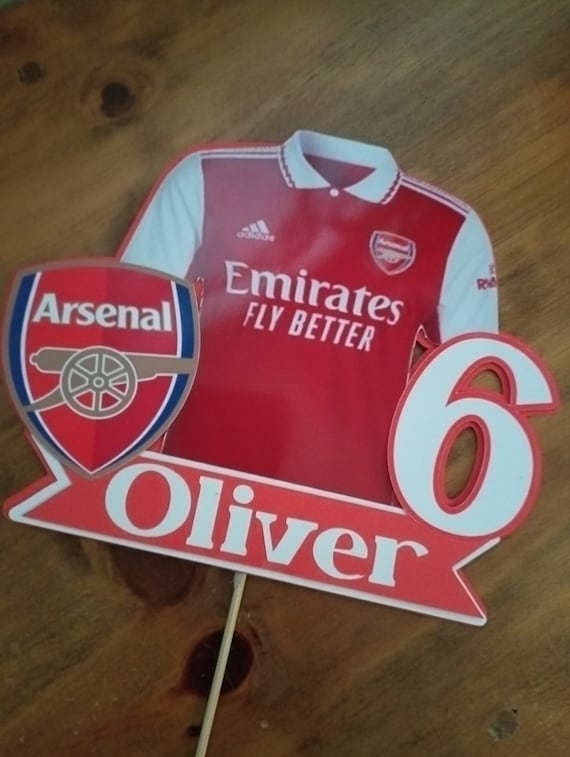 Details more than 77 arsenal cake topper super hot awesomeenglish.edu.vn