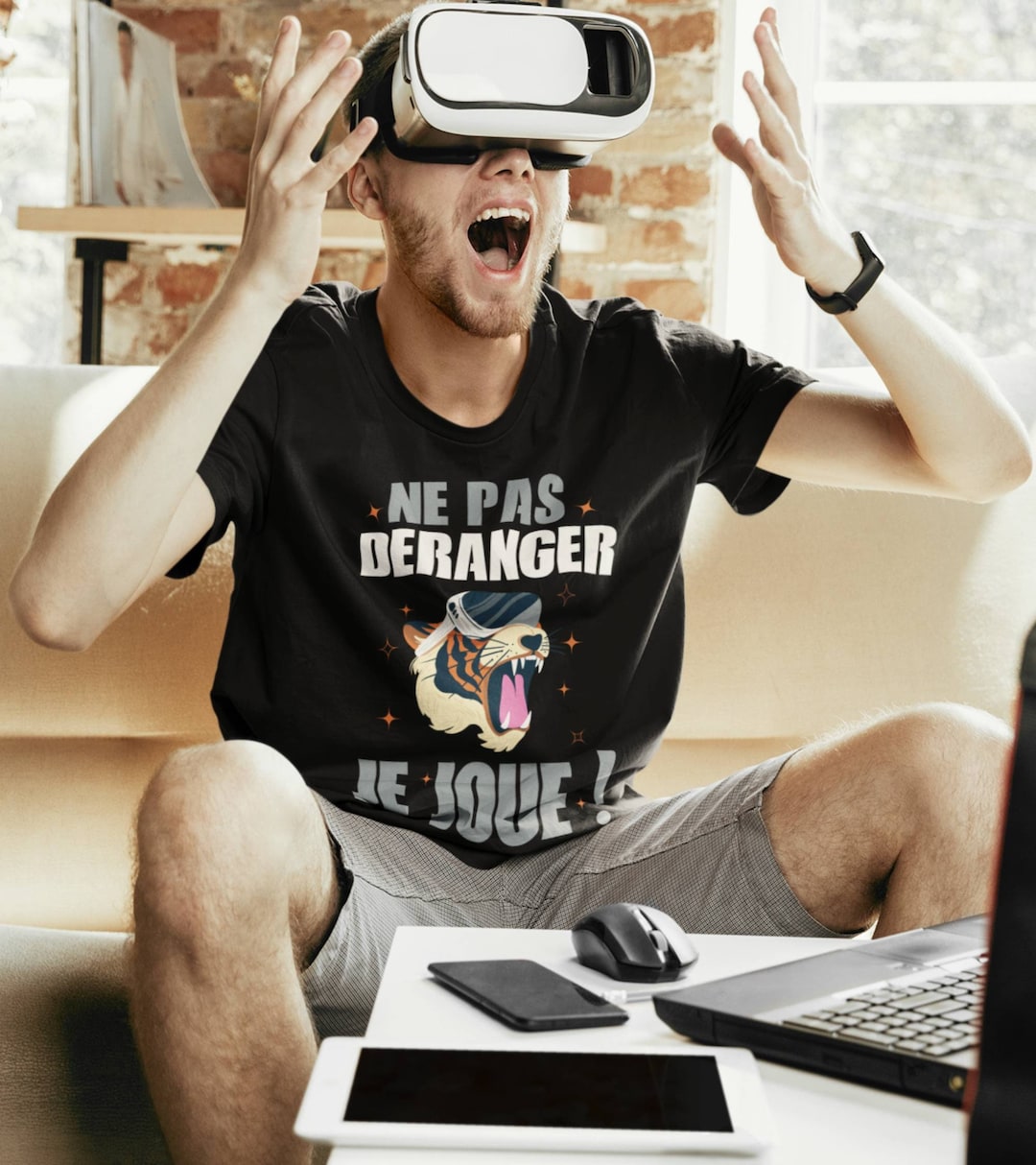 Cadeau Geek Noël Fan de Jeux Vidéo - J'Peux Pas J'ai Console T-Shirt