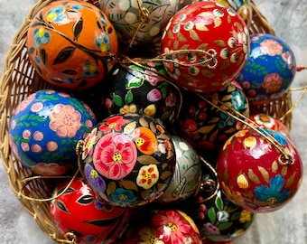 2 inch Handmade  Christmas ornaments Ball Decor papier-mâché Hand painted paper mache