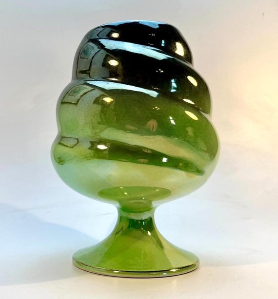 Vintage Maling Pottery Vase: Green Swirl Pedestal, Newcastle Collectible