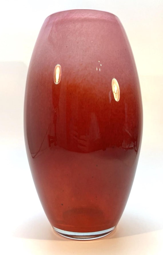 Vintage Red & Pink Art Glass Vase. H29.5cm, Weight 3.3kg. Ombre Glass Vase