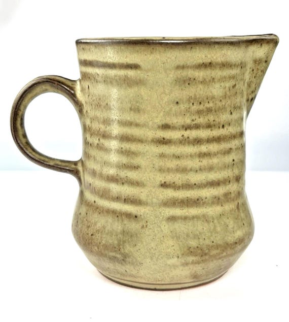 Mid Century Pottery Jug. Vintage Milk Ju or Water Jug. 1970s Pottery Kitchenware 10cm High x 11cm Wide