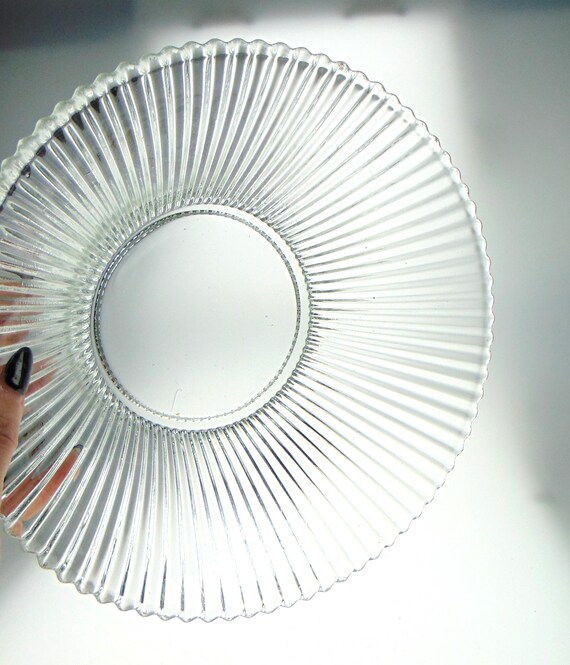 Vintage Salad Bowl or Decorative Bowl in Clear Pressed Glass