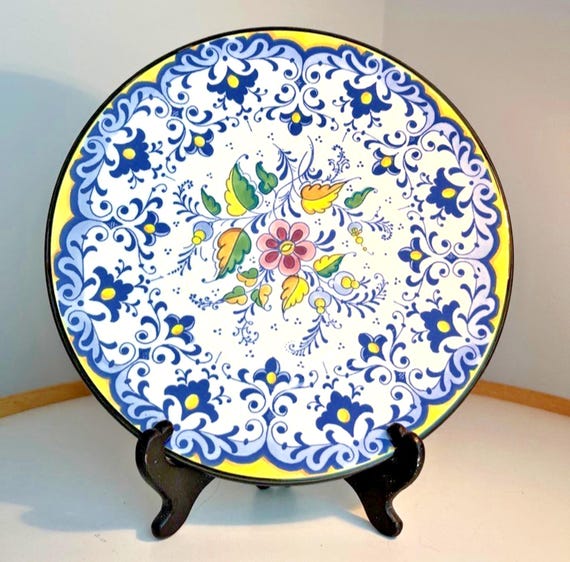 Vintage Spanish Art Plate in Porcelain Wall/Display Wall Hanging Spanish Art