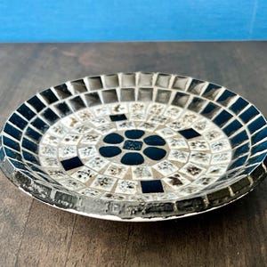 Bol decorativo de cerámica vintage de la URSS con patrón de mosaico geométrico soviético, 14 cm.