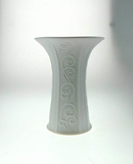 Kaiser Bisque Porcelain Vase for Flowers. Mid Century White Vase