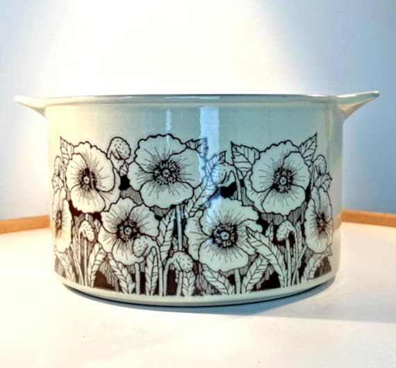 Mid Century Hornsea Cornrose Casserole Dish or Tureen Dish. 1970s Pottery H12cm
