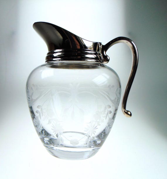 Crystal Pitcher with Metal Spout and Handle for Water, Juice or Wine