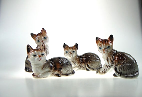 Vintage Cat Figurines Set of 4. 4 Tabby Cat Figurines. Vintage Cat Ornaments
