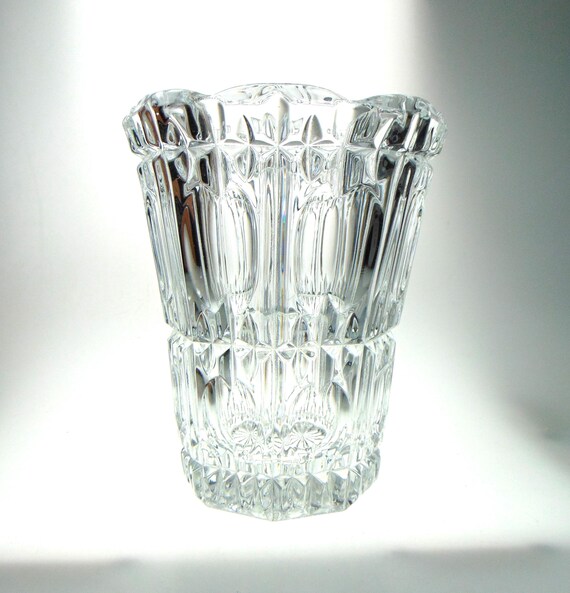 Crystal Vase in Clear Cut Crystal 15cm