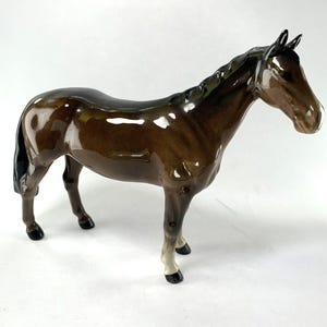 Vintage Beswick Horse Figurine 1484. Vintage Bay Horse Ornament By Beswick. Brown Horse Figurine