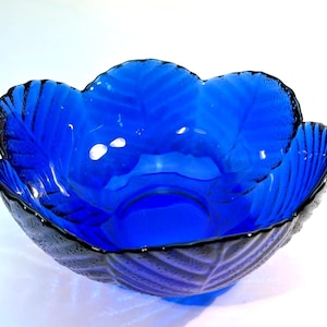 Kobalt Blaue Glas Schüssel Blatt Muster Vintage Salat oder Obst Schüssel Dekorative Schüssel
