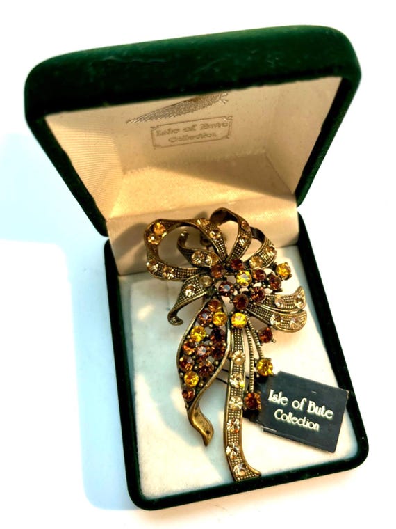 Vintage Isle of Bute Brooch Gold Tone Metal Brown & Amber Rhinestone Unworn VGC