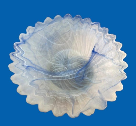 Vintage Ruffled Glass Centrepiece Bowl – Blue & White Opalescent Swirl Art Glass