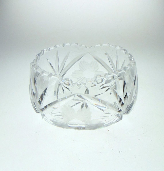 Vintage Bohemia Crystal Bowl. 10cm Width, Small Sized Display Bowl