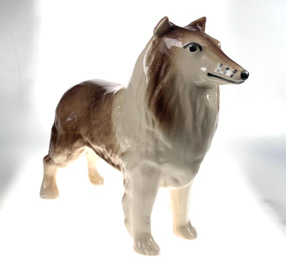 Vintage Porcelain Rough Collie Dog Figurine: Large Lassie Ornament