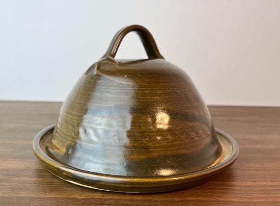 Vintage Signed Studio Pottery Cheese Dome or Butter Dish in Brown Rare Find VGC