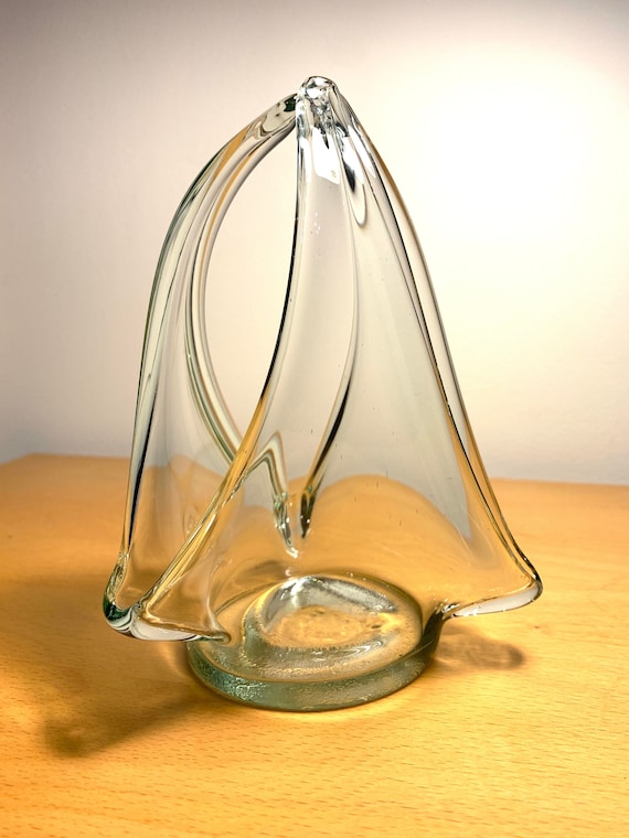 Mid Century Art Glass Sculpture. Clear Glass Vintage Design. Retro Art Glass Centrepiece. Glass Dish or Glass Bowl. Scandinavian Art Glass
