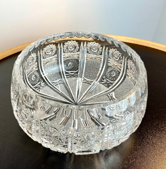 Vintage Crystal Centerpiece Bowl, Queen Anne Lace Pattern 2.1kg W20cm x H10cm