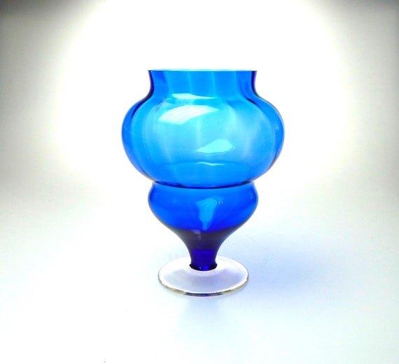 Mid Century Cobalt Blue Glass Vase for Flowers. Hand Blown Glass. Retro Glass Flower Vase