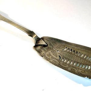 Victorian Silver Plate Fish Server: Antique Engraved Cutlery