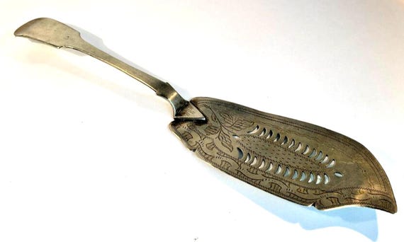Victorian Fish Server Silver Plate Large Decorative Fish Server Antique Cutlery