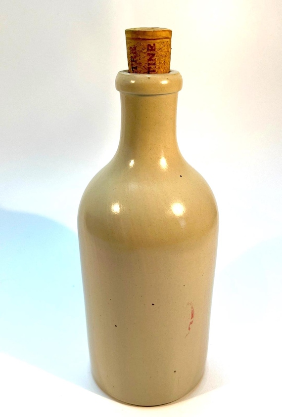 Vintage Stoneware Bottle with Cork Stopper – 0.5L Capacity, Rustic MKM Pottery