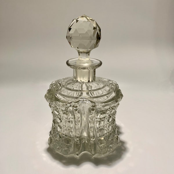 Art Deco 1930s Perfume Bottle, Cut Glass and Ornate Detailing