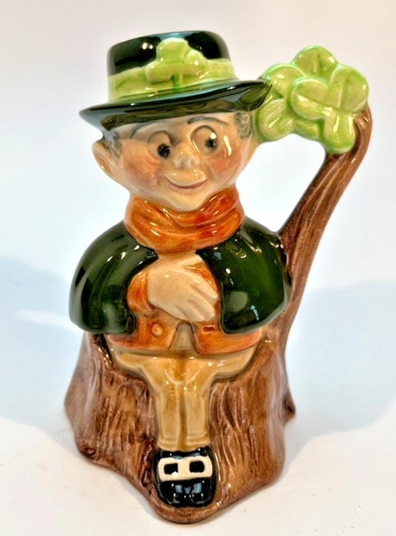 Vintage Sylvac Ceramics Leprechaun Hand Made & Hand Painted in England H11cm VGC