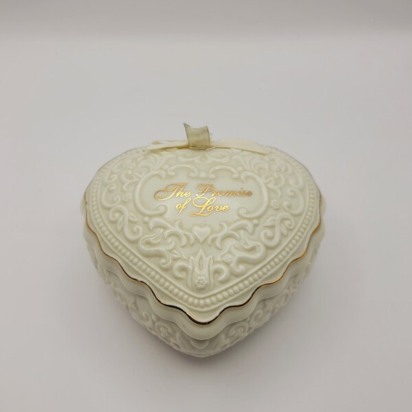 Collectibles Heart-Shaped Music Box - San Francisco Music Box Company