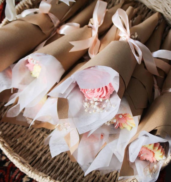 Handmade Floral Candle Bouquet: Lollipop Flower, Unique Home Decor
