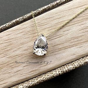 GRA 0.50 ct to 3.00 ct Certified Pear Shape Moissanite Pendant D VVS1 Sizes 4x6 mm to 12x16mm USA Stock