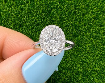 1.75 ct D Color VVS1 Clarity Round cut and Oval Shape Diamond Solitaire Engagement Ring in 14k Solid White Gold