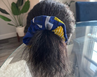 Handmade scrunchie,  cotton scrunchie,  printed scrunchie, scrunchie for thick hair, medium sized scrunchy