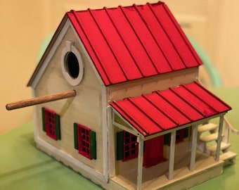 Country Home Birdhouse