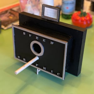 Retro Camera Birdhouse Plans
