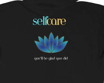Zelfzorg. Je zult blij zijn dat je dat deed Blue Lotus Flower Heavy Blend Full Zip Hooded Sweatshirt