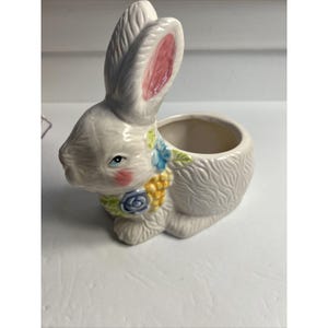 VTG Easter Porcelain Bunny Rabbit Candy Dish Planter White Easter spring