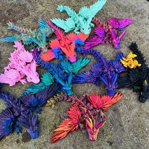3D printed dragon, crystal wings dragon, fidget toy, Gemstone , articulated Dragon , Desk Toys , Drache , gift , birthday gift, Fourth wing