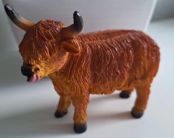 Highland Cow COLOURED outdoor ornament Collectable Gift Birthday
